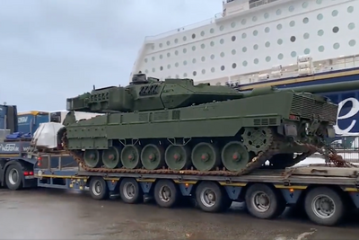 KMW Leopard 2A7 ankommer Oslo søndag 9. januar 2022.