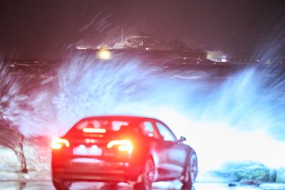 Det var full storm i Midt-Norge natt til mandag, bare dager etter at ekstremværet Gyda feide over samme region. Her er utsikten til Munkholmen fra sentrum av Trondheim, mens det blåste som verst.