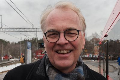 Bjørne Grimsrud i Transportøkonomisk institutt tror toget er i ferd med å gå for å få med Bybanen til Åsane i Nasjonal transportplan.