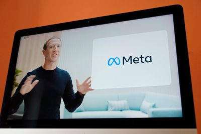 Mark Zuckerberg annonserte i høst at Facebooks morselskap skulle skifte navn til Meta. men utfordringene står i kø.