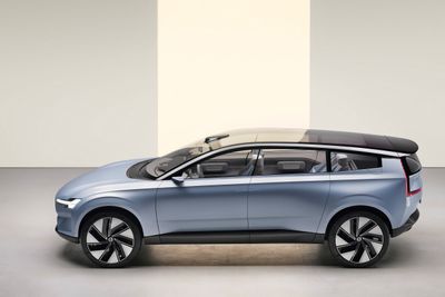 Volvo tar i bruk megastøping i kommende modeller. Bildet viser Volvos konseptbil Concept Recharge. 