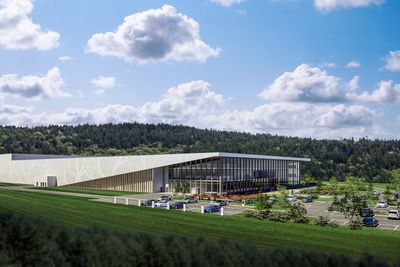 Pilotfabrikken bygges i Arendal og blir samlokalisert med Gigafabrikken. Byggingen av pilotfabrikken starter Q1/Q2
