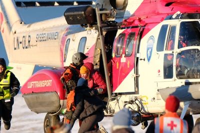 Bare fire prosent av nødpeilesenderne som ble utløst i fjor, ble utløst på grunn av reelle nødssituasjoner. Bildet er ikke fra en falsk alarm, men fra en redningsøvelse på Svalbard.