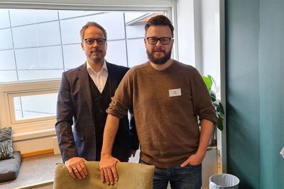 UX Signals sparer Daniel Neegaard (t.v.), Navs leder for produktdesign, for enormt mye tid og er i ferd med å gi Iterates administrerende direktør Rune Larsen en ny oppstarts-spinoff.