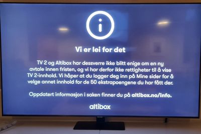 Denne meldingen møter Altibox-kundene som vil se TV 2. Altibox lar kundene velge mellom prisavslag eller 50 ekstra poeng å kjøpe innhold for, etter at TV 2 forsvant fra skjermene ved midnatt.