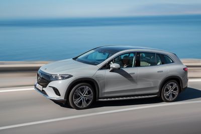 Mercedes-EQS SUV kan bestilles med syv seter.