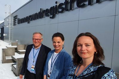 Brønnøysundsregistrenes direktør Lars Peder Brekk, leder for Digital Norway Liv Dingsør og Brønnøysundsregistrenes kommunikasjonsdirektør Kristine Aasen etter at samarbeidsavtalen ble underskrevet.