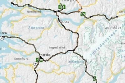 Kontraktsområdet går fra Sognefjorden i sør til fylkesgrensen mot Møre og Romsdal i nord, fra havet ved Måløy i vest til høyfjell i Strynefjellet i øst