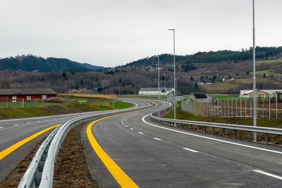 Ny E6 mellom Kvål og Melhus i Trøndelag.