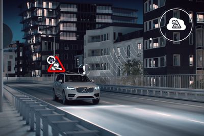 Volvo introduserte i 2015 teknologi som gjør at bilene kan dele informasjon om lokale kjøreforhold.