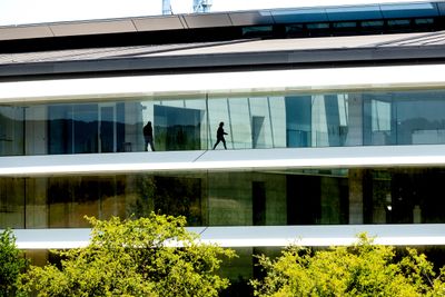 Det er ikke helt tomt i Apples hovedkvarter i Cupertino. Men ansatte protesterer mot å måtte jobbe fra kontoret tre dager i uka fra september.