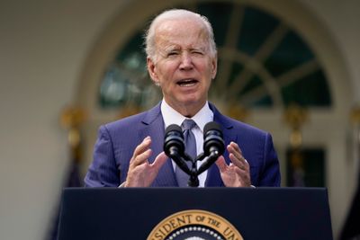 Amerikanske tek-selskaper risikerer store tap om en dataoverføringsavtale ikke kommer på plass. Det har lagt press på USAs president, Joe Biden.