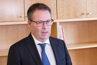 Forsvarsminister Bjørn Arild Gram, her fra hans tid som kommunal- og distriktsminister.