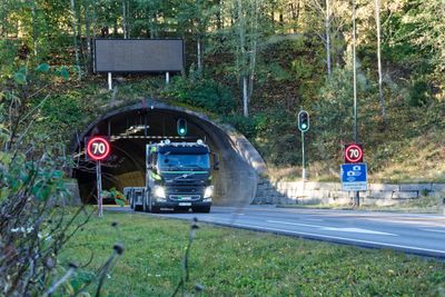 Oslofjordtunnelen har en stigning på syv prosent og oppfyller dermed ikke EUs tunnelsikkerhetsdirektiv.