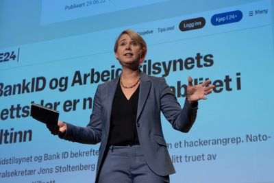 − Årvåkne ansatte er alfa omega for å lykkes med sikkerhetsarbeidet, sier Nystrøm, sier NSM-direktør Sofie Nystrøm. Her under Sikkerhetsfestivalen 2022.