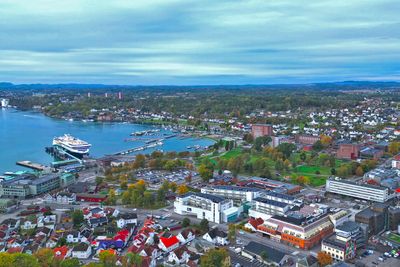 Hovedpilaren i Sandefjord kommunes overordnede sikkerhetsstrategi er IT-sikkerhet og personvern, noe de arbeider ambisiøst med å være i forkant på.