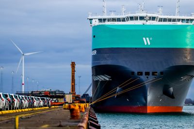 Wallenius Wilhelmsen bruker digitalisering  som et verktøy for å kutte utslipp og effektivisere. Her er MS Tannhauser til kai, ett av skipene i HERO-klassen. 