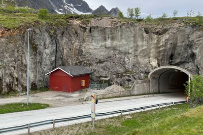  Tre leverandører kjemper om å få rehabilitere Nappstraumtunnelen på E10 i Lofoten