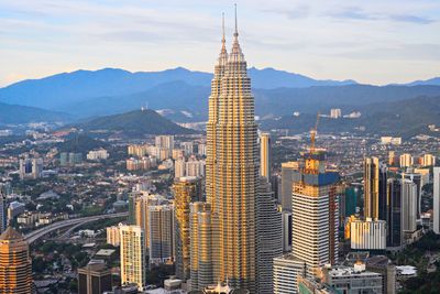 Illustrasjonsbilde fra sentrum av Kuala Lumpur, hovedstaden i Malaysia, der hovedsetet for Digi og Axiata ligger. 