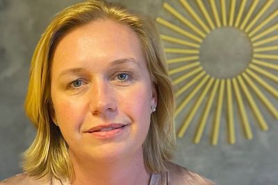 Trine Koppstad Berntsen i Solenergiklyngen mener nordmenn har fått øynene opp for solceller.