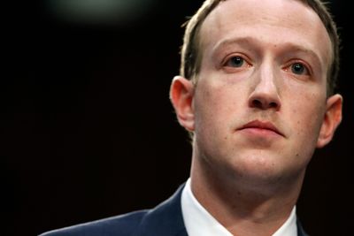 Mark Zuckerbergs selskap Meta får milliardbot av EU for overføring av personvernopplysninger.