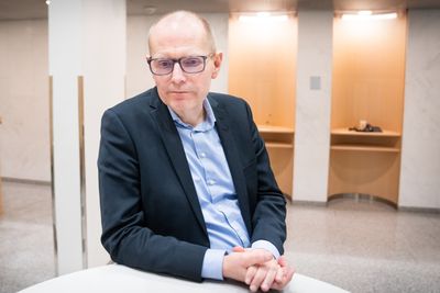Gorm Frimannslund, konsernsjef i Bane Nor, forteller om nedstengningen av Follobanen.
