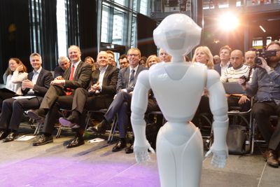 maskinlæring brukes i mye forskning og antas ofte å gi svært presise resultater. Men det er ofte vanskelig å få de samme resultatene ved nye forsøk, viser det seg. Bildet er fra konferansen AI nå i regi av Abelia og Telenor i 2017.