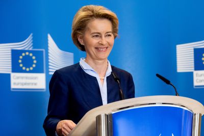 EU-kommisjonens preisdent Ursula von der Leyen lanserer svar på USAs grønne pakke.