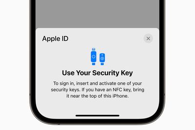 Apple-folket kan nå bruke fysiske sikkerhetsnøkler til Apple ID-påloggingen.