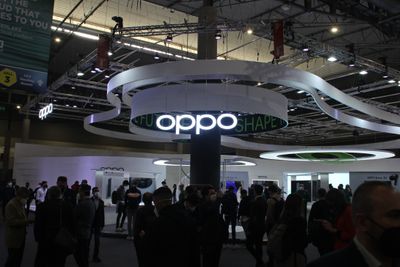 Oppo er en av de kinesiske produsentene som har svært mange forhåndsinstallerte apper på mobiler kjøpt i Kina.