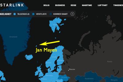 Forsvaret vil kjøpe inn satellitt-bredbånd basert på lavbanesatellitter til de ansatte på Jan Mayen, blant annet for å kunne benytte telemedisinske systemer. Kartet viser Starlinks dekning i området. Lys blått indikerer at de har dekning. 