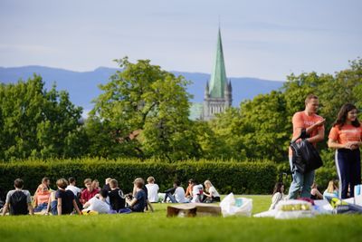 Antall studieplasser innen informasjonsteknologi går ned med 3,6 prosent fra 2022 til 2023. Her NTNU-studenter i 2020.