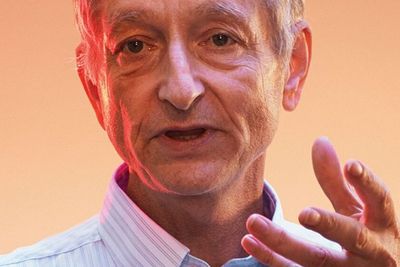 Geoffrey Hinton er en av AI-pionerene, men nå har han trådt inn i rekken av kritikere av teknologien.