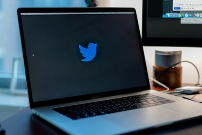 Twitter trekker seg fra en avtale med EU om å bekjempe desinformasjon