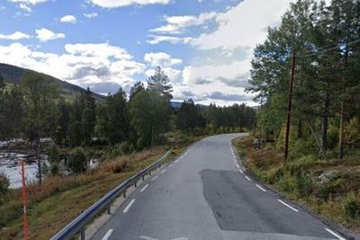 Parsell for parsell utbedres riksvei 9 gjennom Setesdal i retning mot Hovden. Denne gangen skal seks kilometer mellom Byklestøylane-Hoslemo utbedres til 7,5 meters veibredde.