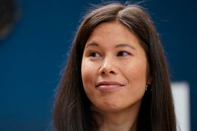 Havvind som skal gi strøm til bedrifter og folk, får ingen konkrete løfter eller penger, sier MDG-nestleder Lan Marie Nguyen Berg.