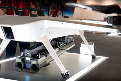 Griff-drone med panservernvåpenet M72. Disse er det ikke lov til å teste i Europa. Nå håper Nammo på unntak fra reglene.