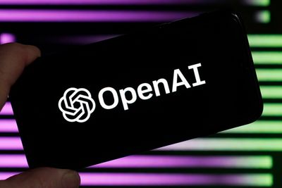 Det amerikanske nyhetsbyrået AP og OpenAI, selskapet som står bak ChatGPT, har inngått en avtale som innebærer at AP åpner sitt nyhetsarkiv for teknologiselskapet. 