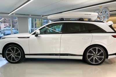 SUV-en Xpeng G9 er i salg i Norge. Den skal danne grunnlaget for kommende biler fra Volkswagen.