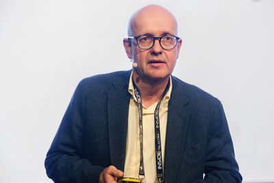 Professor og forsker Olav Lysne, her fra Inside Telecom-konferansen våren 2022.
