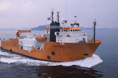 Bigorange XVIII i sin originale drakt, stappfull med avansert utstyr for brønnstimulering i nordlige farvann. Det ble levert fra Ulstein 1. august 1984.