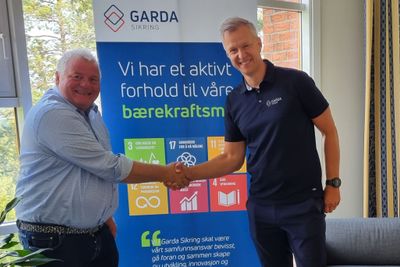 Lars Kramer, CEO i KIBO og Jon Ola Stokke i Garda Sikring.