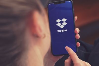 Dropbox kvitter seg med abonnementsalternativet som gir ubegrenset lagring, takket være kunder som bruker tilbudet til «illegitime» formål.