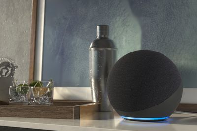 Amazon avduker et vell av nye produkter, som nye Echo-høyttalere. De vil snart kunne prate mer som et menneske.