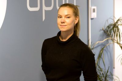 – Vi må ha en plan for hvordan vi kan være med på å gjøre KI-verktøyene mindre diskriminerende. Vi må også bevisstgjøre våre kunder og brukere på hvor fordomsfull teknologien kan være, mener Elise Kristiansen i Aplia.