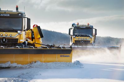 Avinor inngikk en rammeavtale med Øveraasen om kjøp av brøytebiler med autonome løsninger i april 2021.