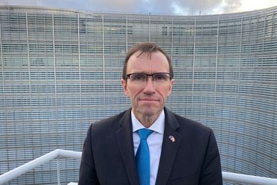 Utenriksminister Espen Barth Eide møter nye holdninger fra EU . Det endrer måten Norge forholder seg til EU på. 