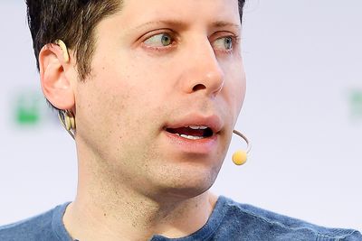 OpenAI, her ved sjef Sam Altman, har kunngjort en ny og kraftigere versjon av sin beste GPT-modell.