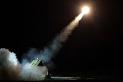 Nasams mk II-launcher skyter Amraam-ER på Andøya i månedsskiftet august/september 2022.