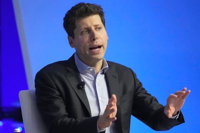 Sam Altman har fått jobb i Microsoft etter at han ble sparket som toppsjef i OpenAI.